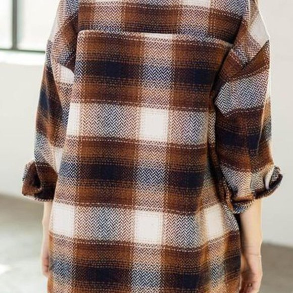 She + Sky Plaid Shacket - Picture 2 of 4
